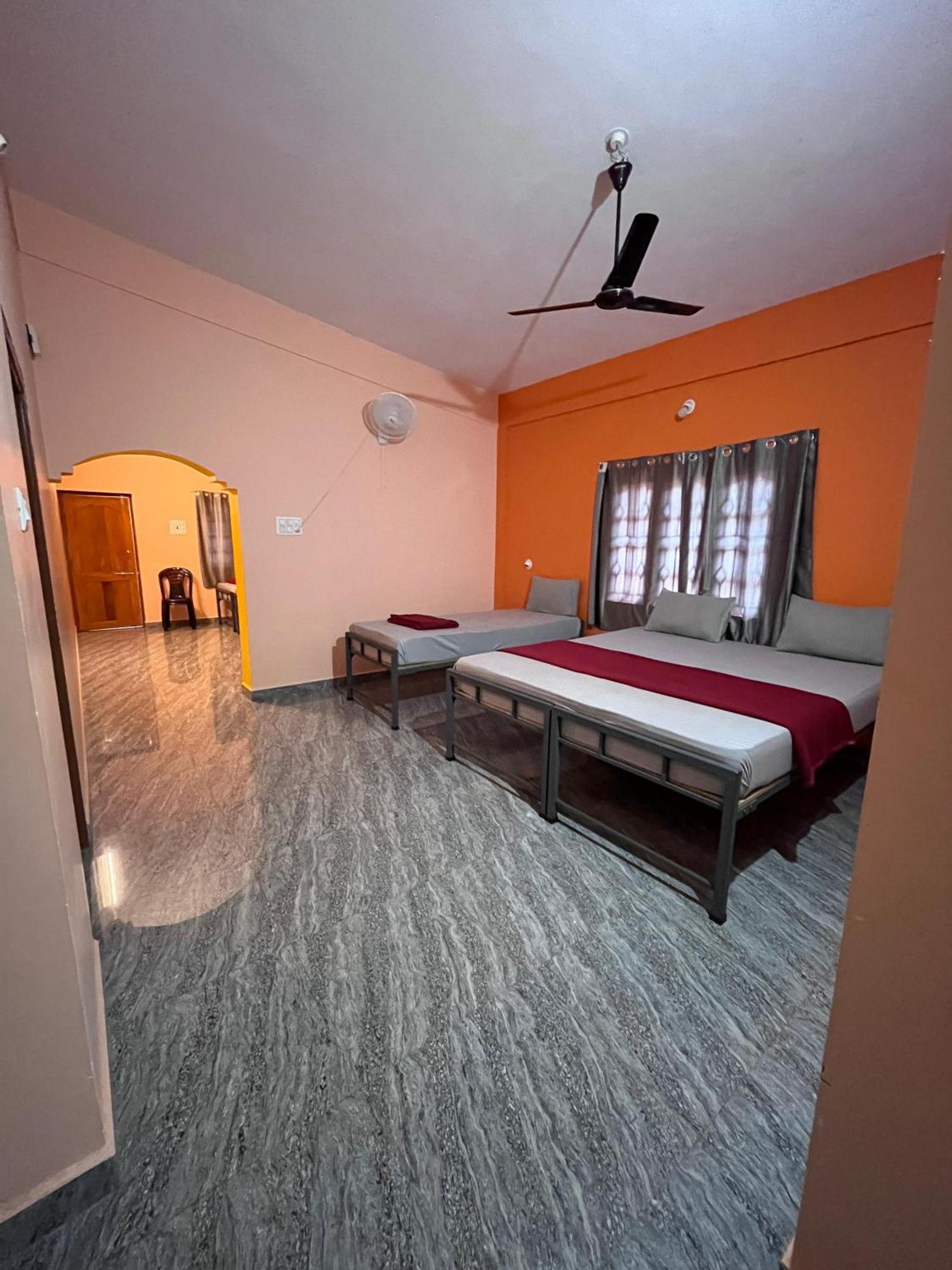 Hostelvk Gokarna Гокарна Экстерьер фото