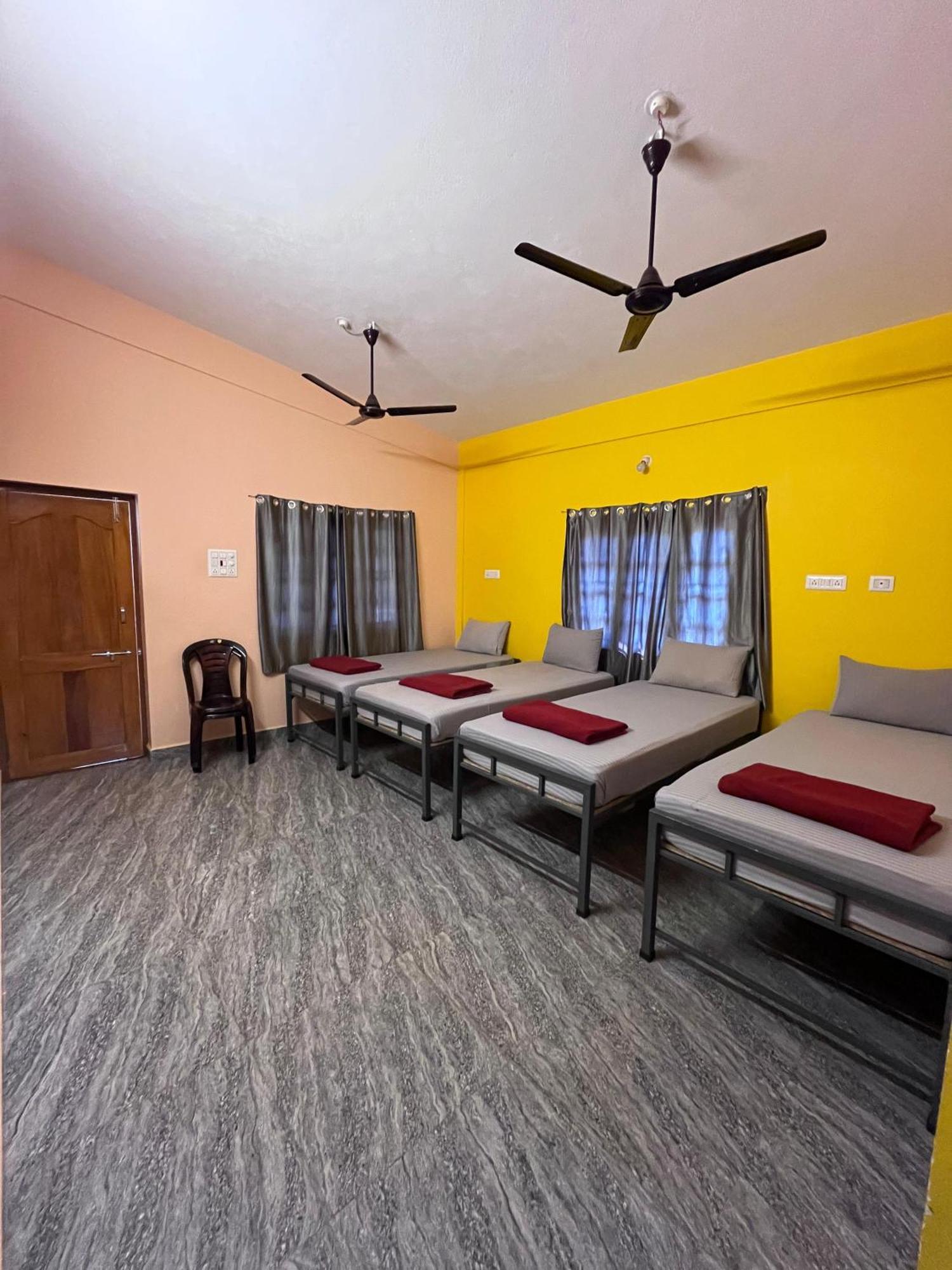 Hostelvk Gokarna Гокарна Экстерьер фото